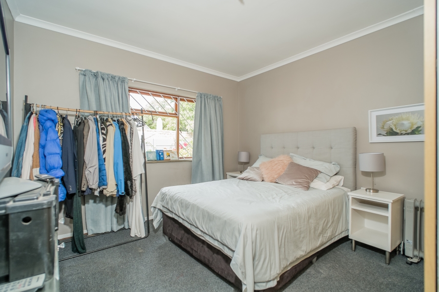 4 Bedroom Property for Sale in Edgemead Western Cape